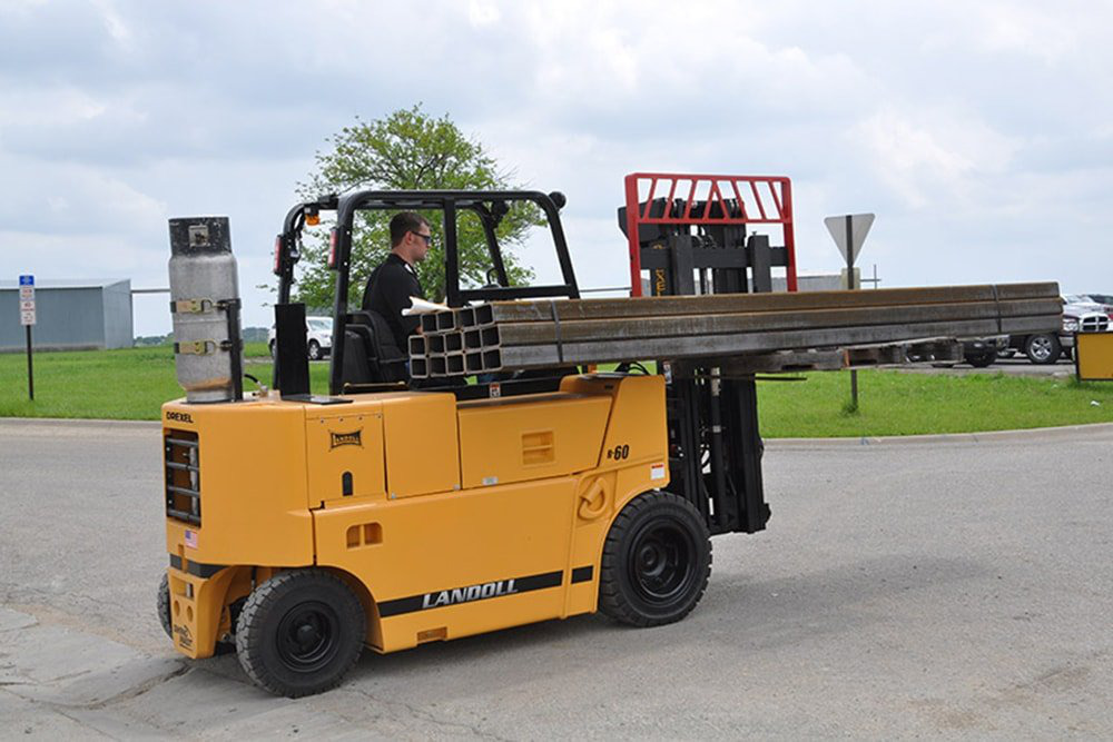 4-Wheel LP Gas SwingMast®