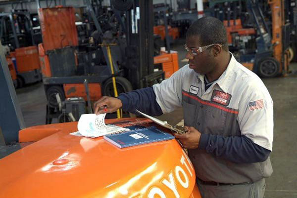 Summit ToyotaLift Recognized as One of Toyota’s Best Forklift Dealers